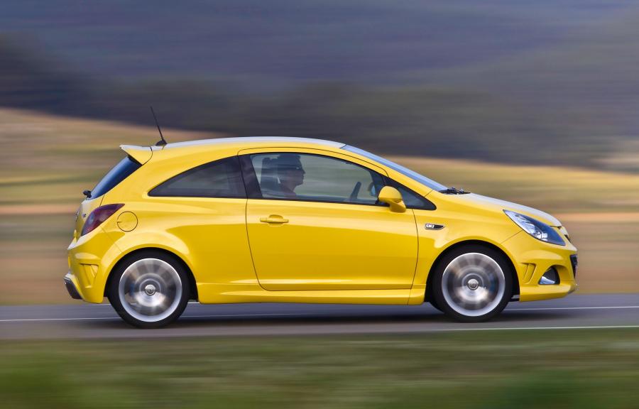  Opel Corsa 2011 года  (фото 10 из 18)